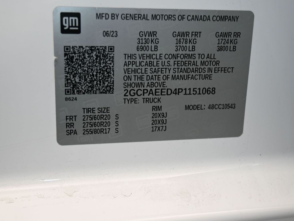 Used 2023 Summit White Chevrolet LTZ image 19