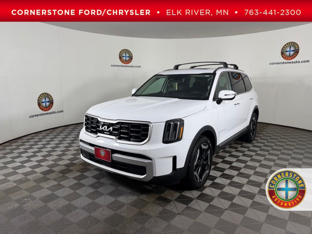 Glacial White Pearl 2025 Kia Telluride SUV / Crossover All-Wheel Drive 8-Speed Automatic
