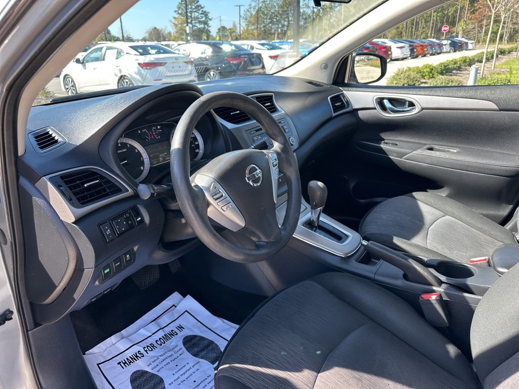 2014 Nissan Sentra SV 18