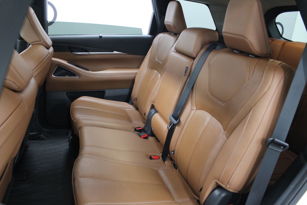Thumbnail: 2024 INFINITI QX60 - 24