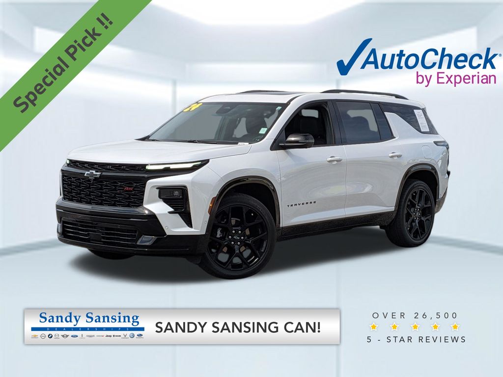 White (Iridescent Pearl Tricoat) 2024 Chevrolet Traverse RS AWD SUV / Crossover Four-Wheel Drive 8-Speed Automatic
