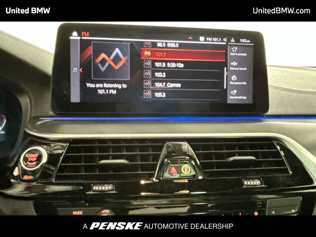 Thumbnail: 2023 BMW 5 Series - 16