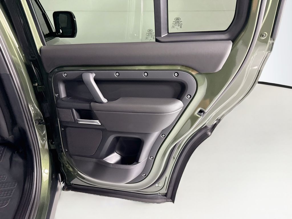Thumbnail: 2026 Land Rover Defender - 27