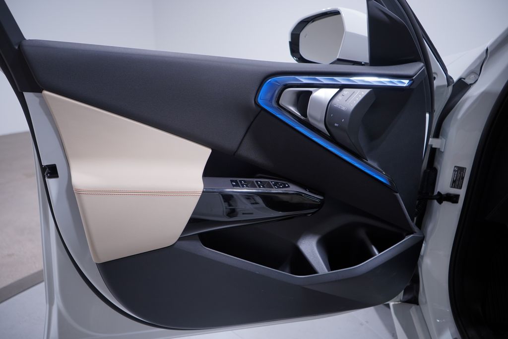 Thumbnail: 2026 BMW X3 - 10
