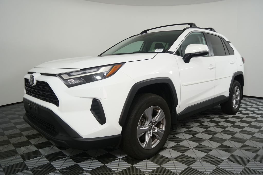 Thumbnail: 2023 Toyota RAV4 - 8