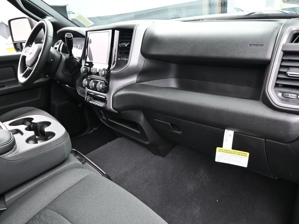 New 2026 Diamond Black Crystal Pearlcoat Ram Tradesman image 40