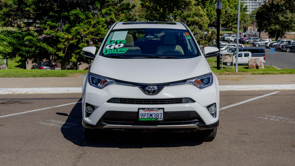 Used 2018 Toyota RAV4 XLE 4D Sport Utility