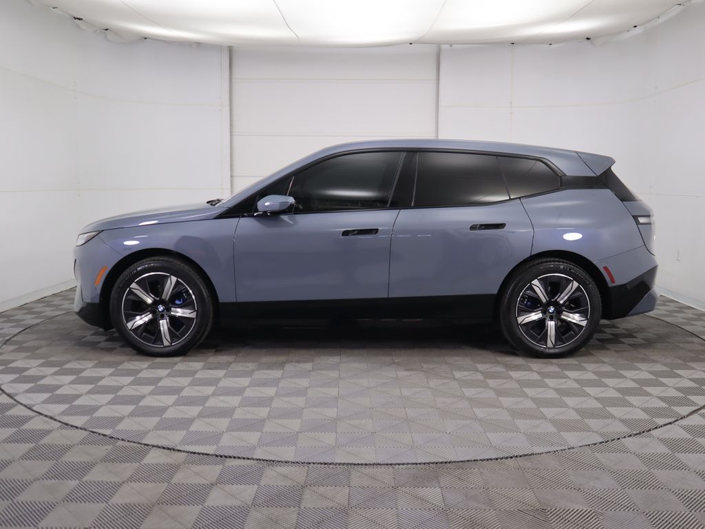 Thumbnail: 2025 BMW iX - 8