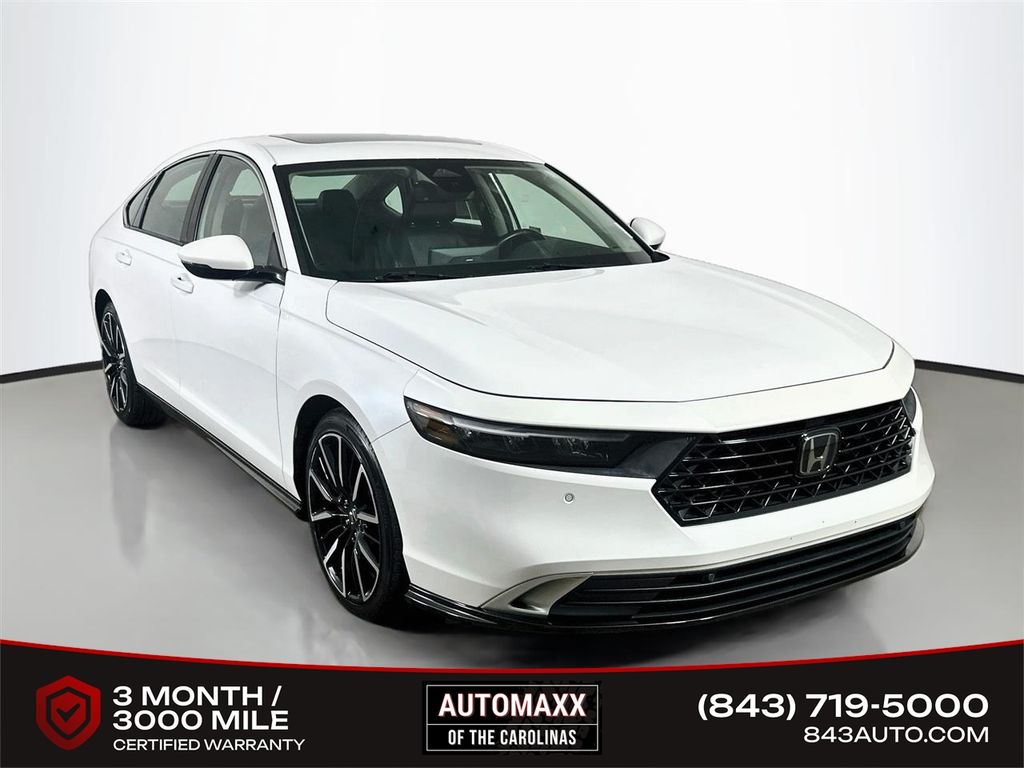 White 2023 Honda Accord Hybrid Sedan Front-Wheel Drive Continuously Variable Transmission