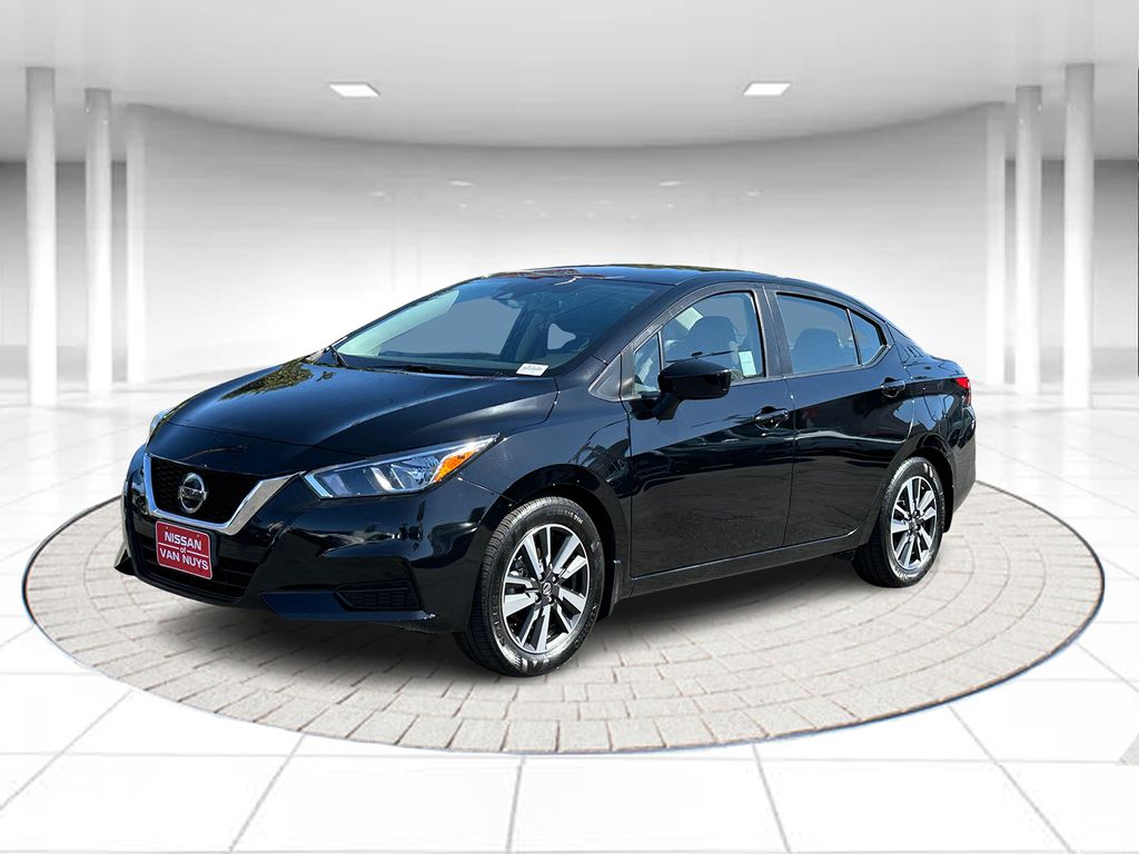 Super Black 2022 Nissan Versa Sedan Front-Wheel Drive Continuously Variable Transmission