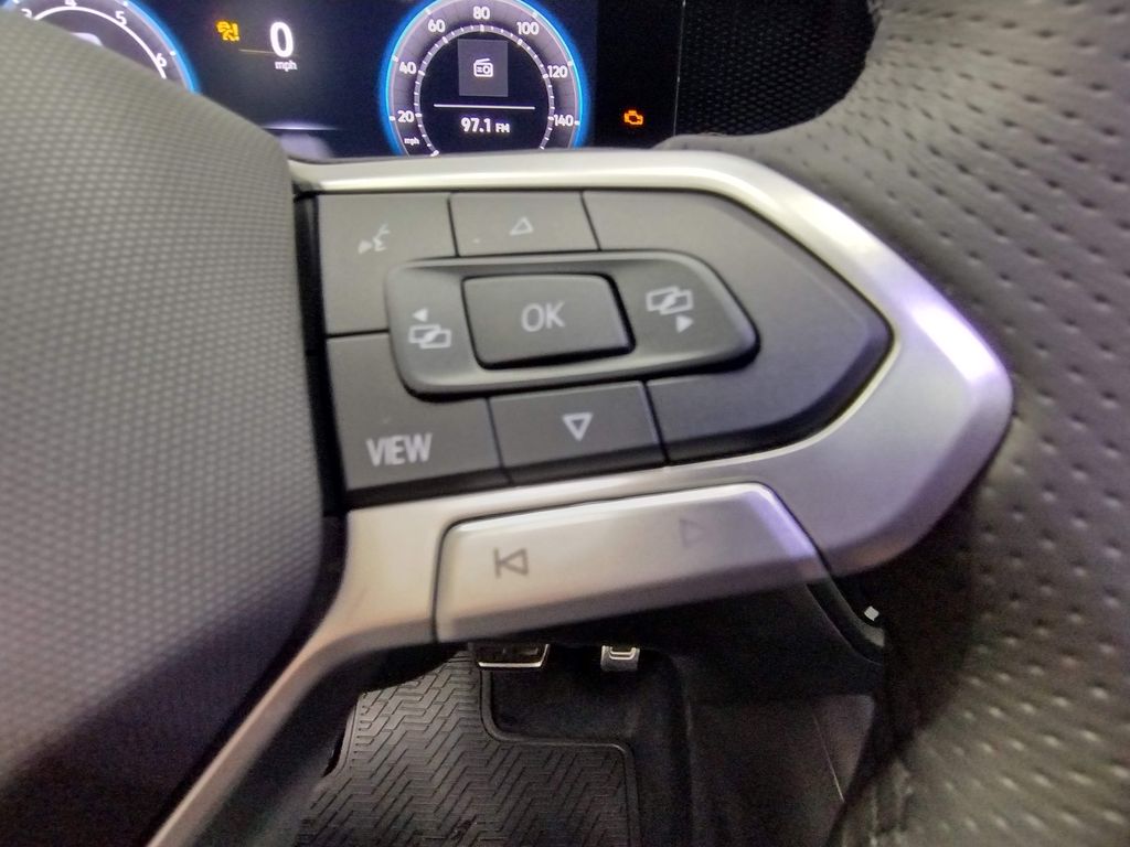 2025 Volkswagen Tiguan 2.0T SE R-Line Black