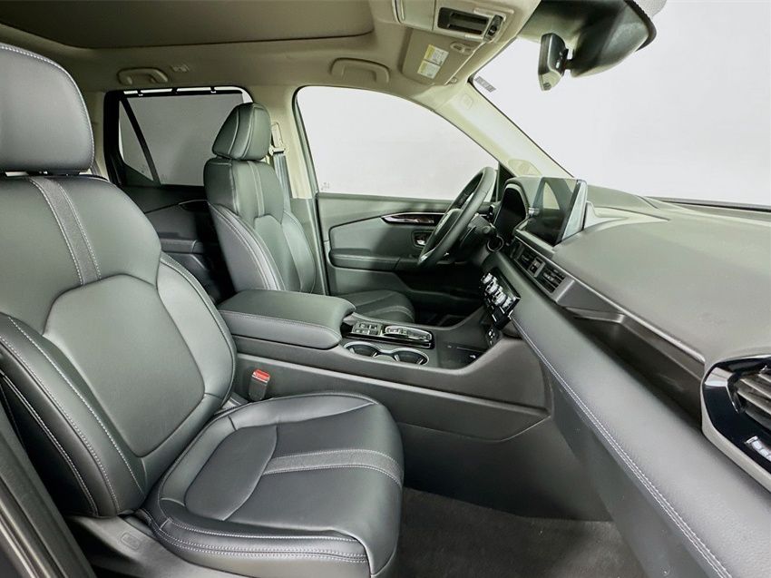 New Car 2025 Honda Pilot  Touring For Sale Under $50,000 In Austin, Texas