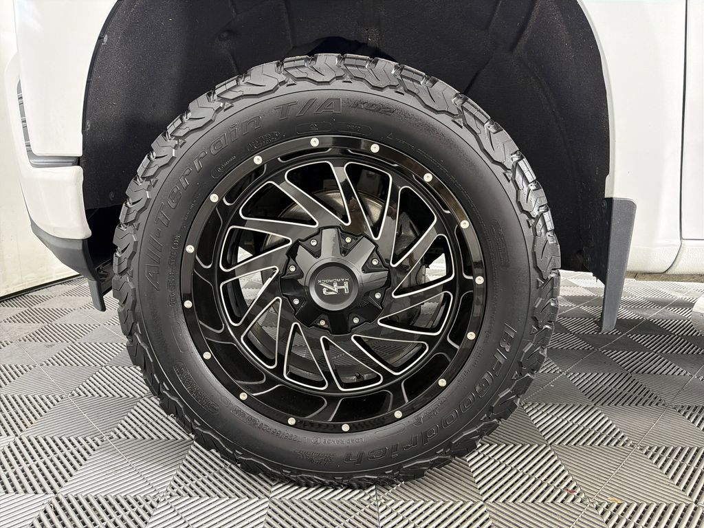 used 2020 Chevrolet Silverado 1500 car, priced at $28,995