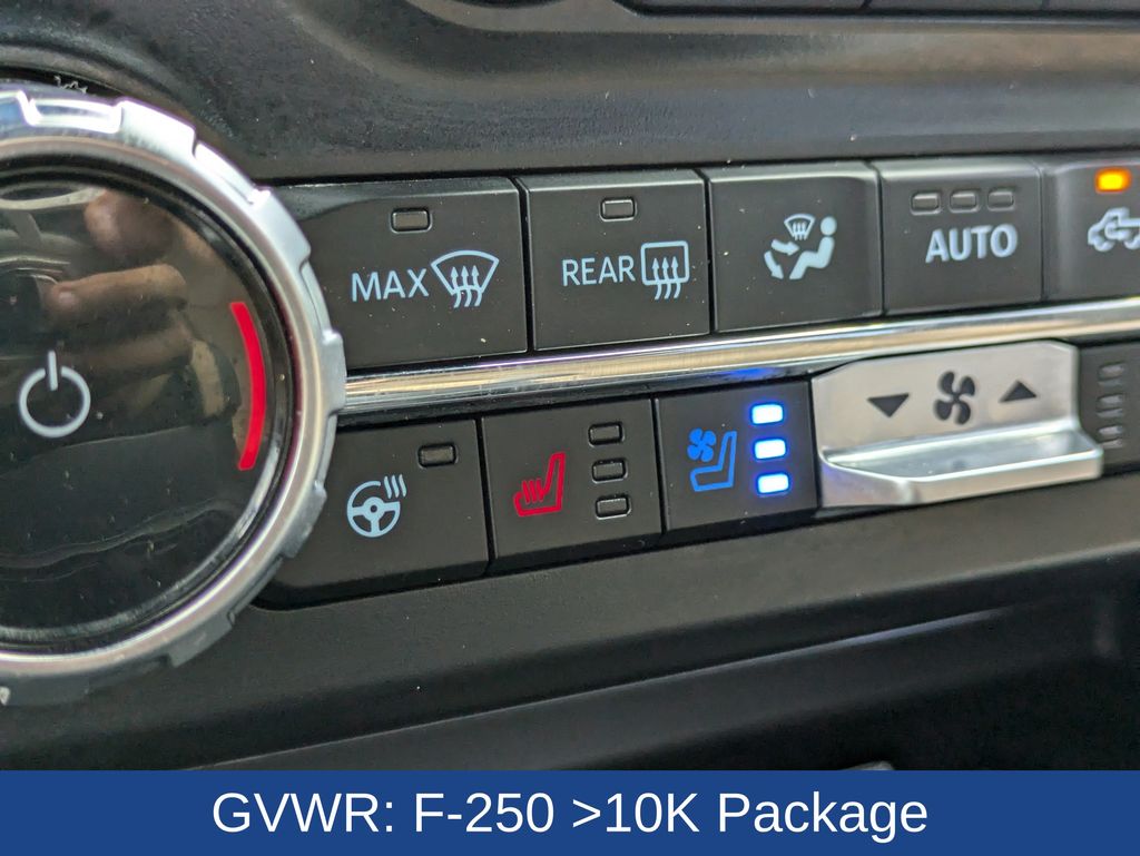 2025 Ford F-250 Super Duty LARIAT