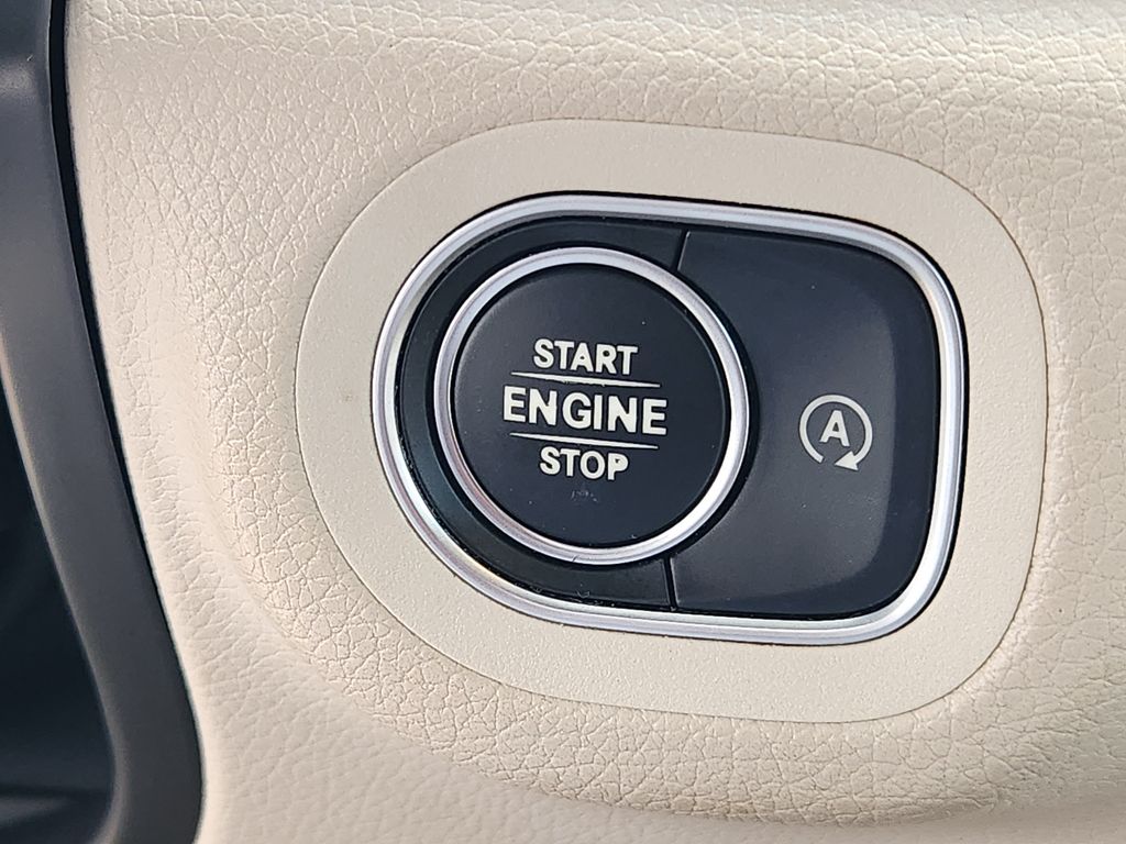 2020 Mercedes-Benz GLE GLE 350 White at Ultimate Motorsports