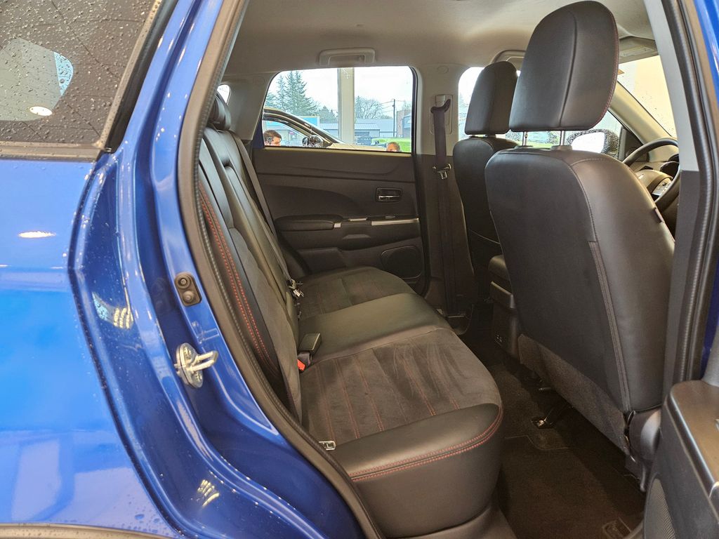 2024 Mitsubishi Outlander Sport 2.0 SE