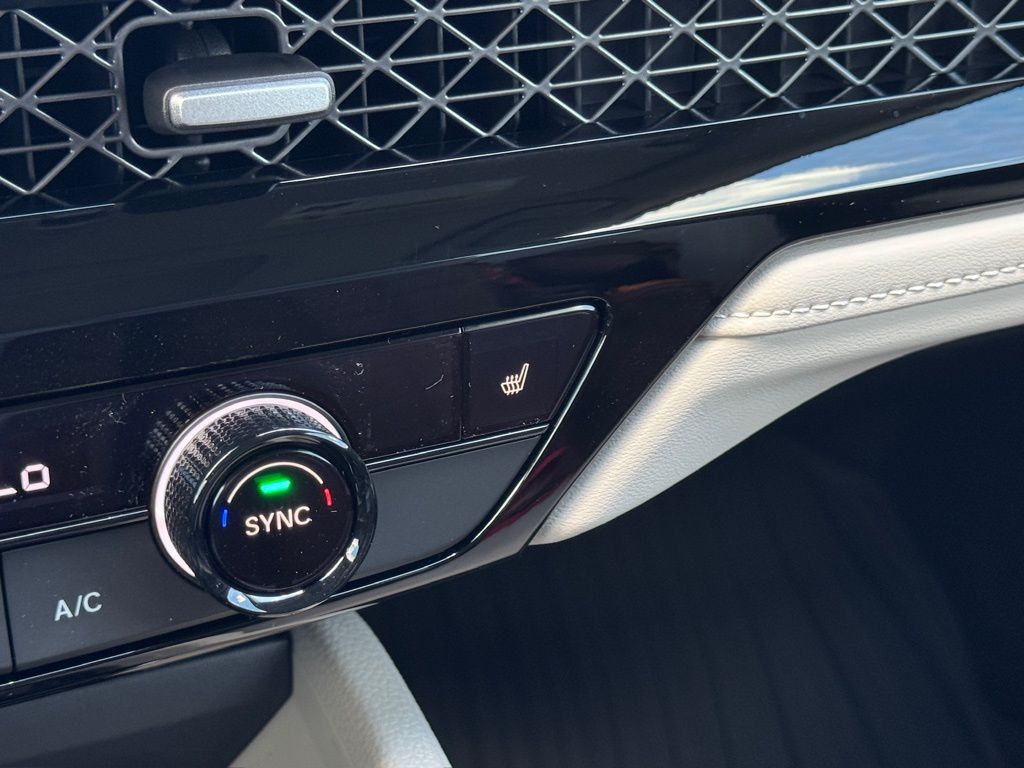 2025 Honda Accord Hybrid EX-L White at Community Honda