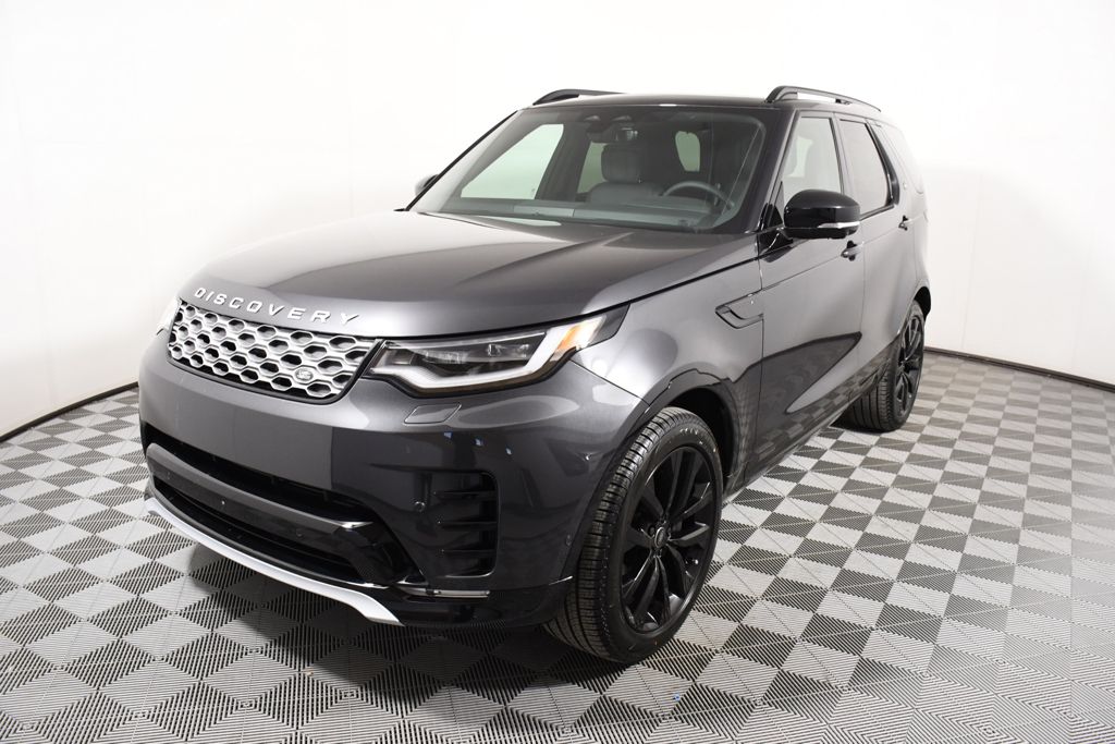 2026 Land Rover Discovery P360 Tempest Edition AWD