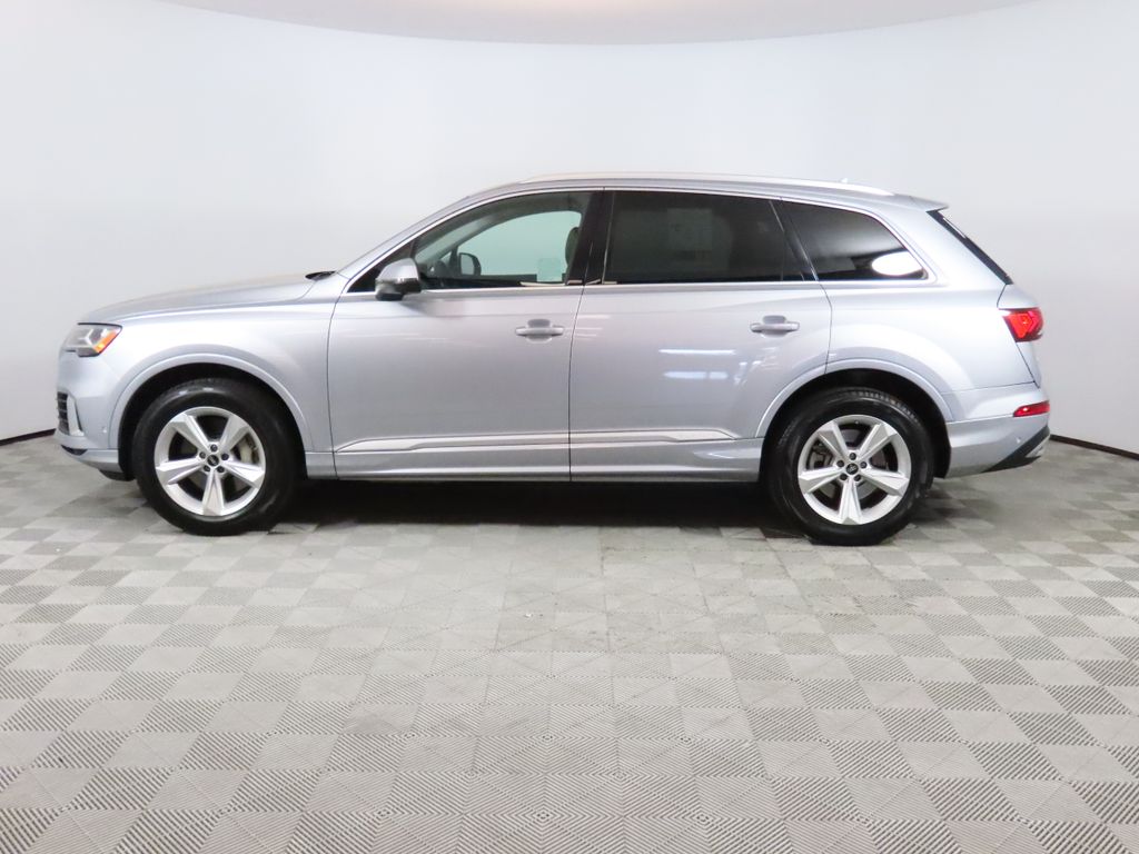 Thumbnail: 2022 Audi Q7 - 2