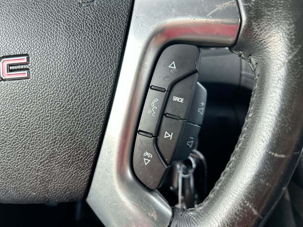 Thumbnail: 2013 GMC Acadia - 15