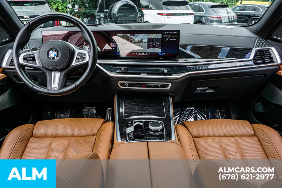 Used 2025 Black BMW sDrive40i image 27