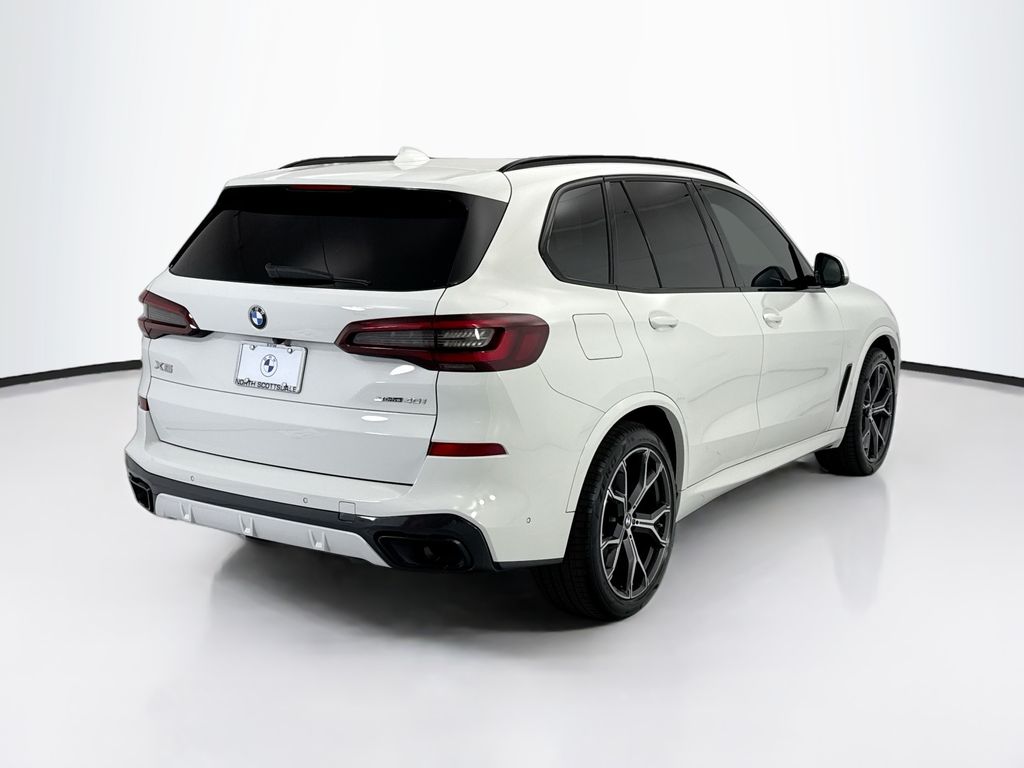 Thumbnail: 2021 BMW X5 - 5
