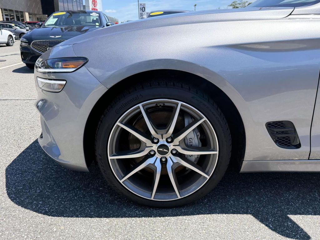 Used 2025 Genesis G70 Sedan