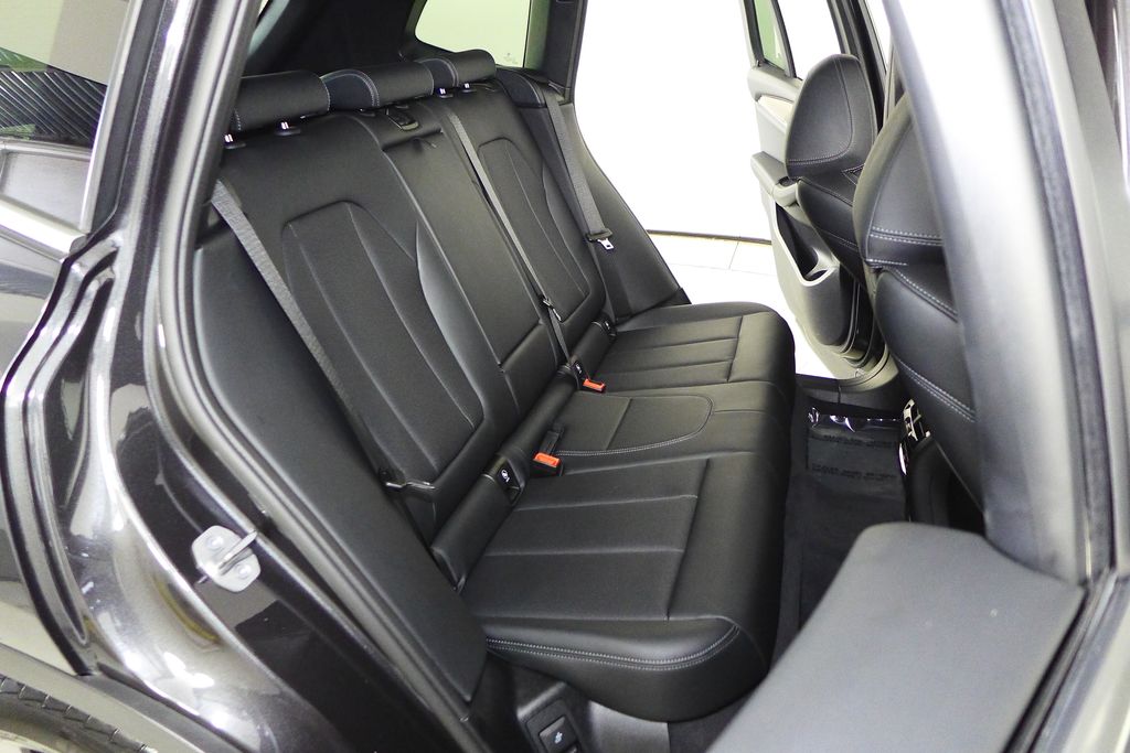 Thumbnail: 2023 BMW X3 - 20