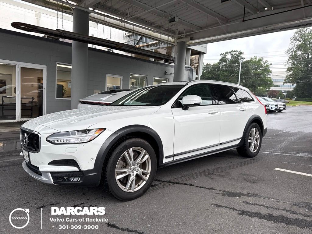 Ice White 2018 Volvo V90 Wagon All-Wheel Drive Automatic