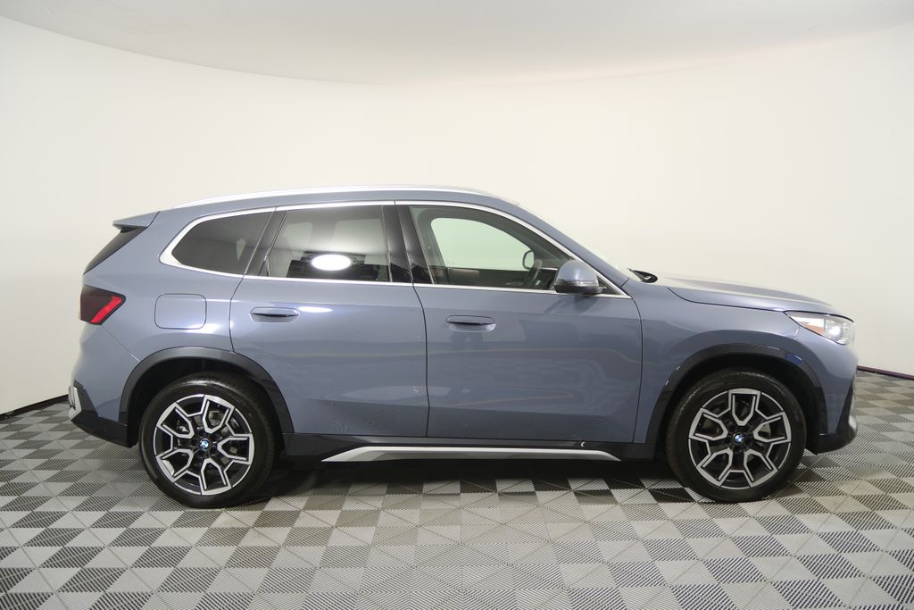 Thumbnail: 2026 BMW X1 - 6