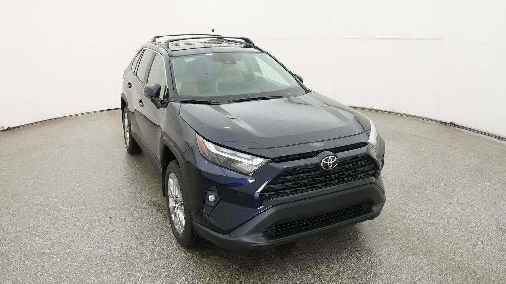 Thumbnail: 2025 Toyota RAV4 - 16