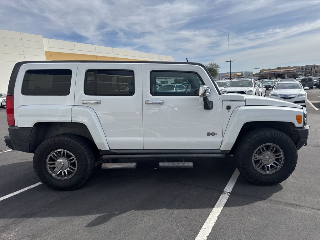 Thumbnail: 2008 Hummer H3 - 4