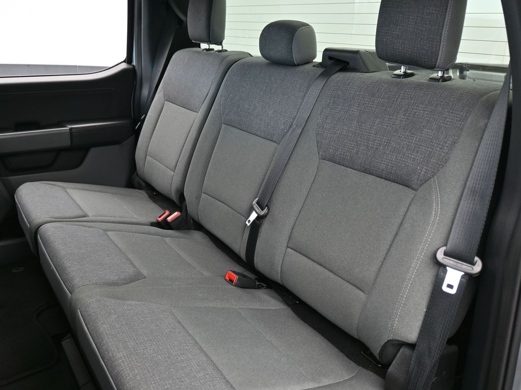 Used 2024 Silver Metallic Ford XLT image 45