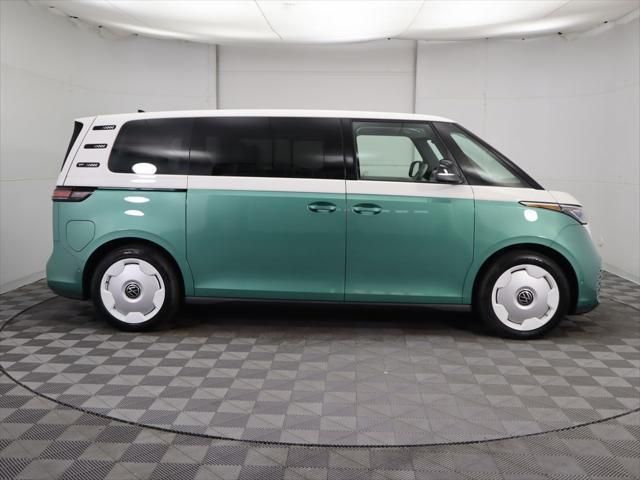 Thumbnail: 2025 Volkswagen ID.Buzz - 4