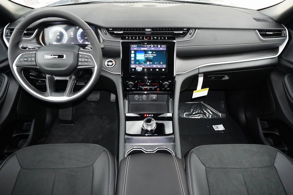 New Car 2025 Jeep Grand Cherokee  Altitude X For Sale Under $40,000 In Weatherford, Texas