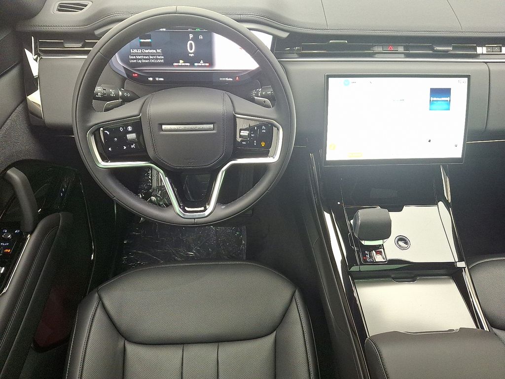 Thumbnail: 2026 Land Rover Range Rover Sport - 8