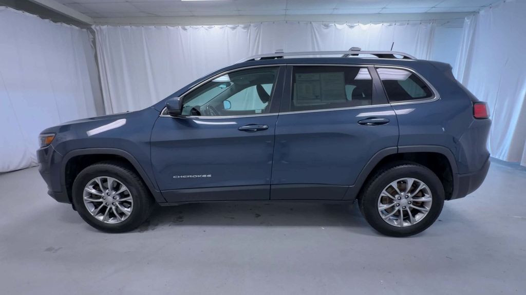 Used 2019 Jeep Cherokee SUV