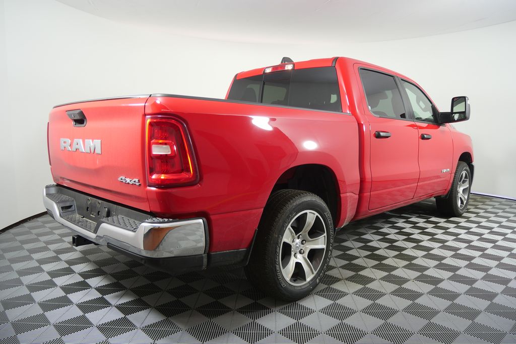 Thumbnail: 2025 RAM 1500 - 3