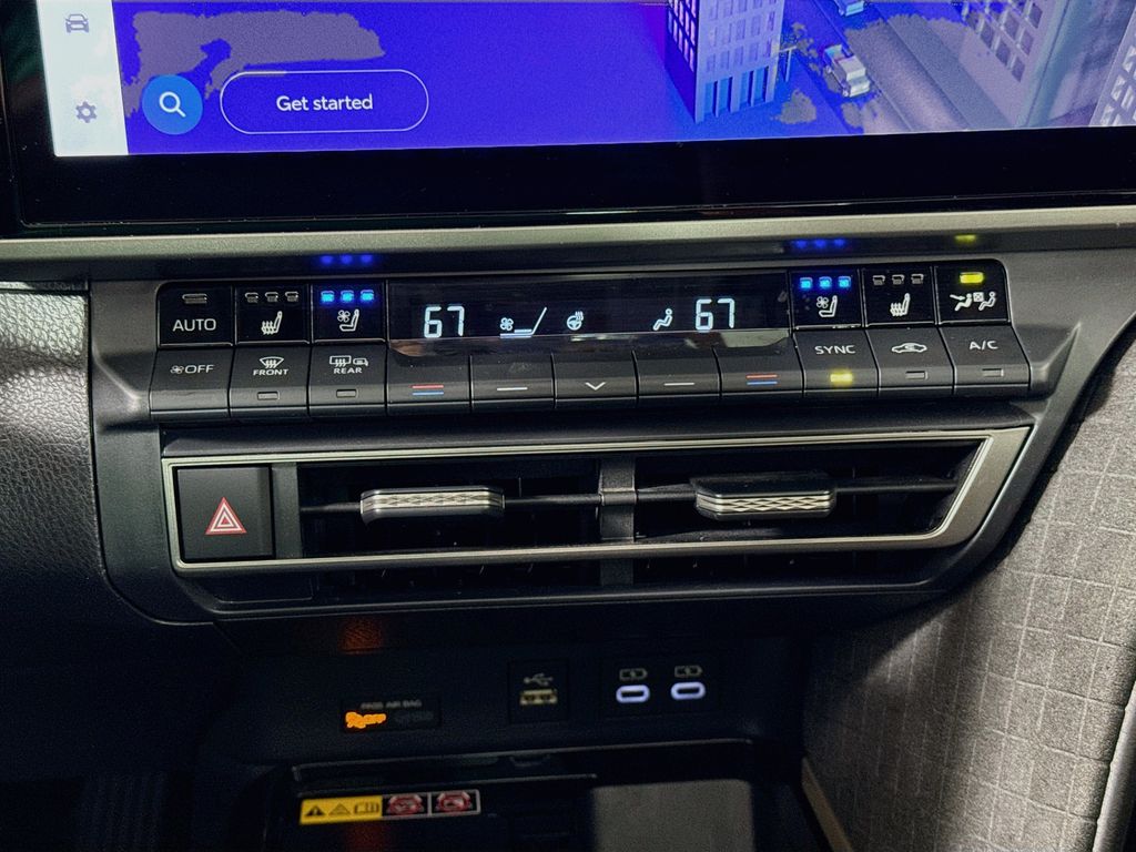 Thumbnail: 2025 Toyota Camry - 16