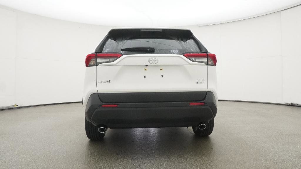 Thumbnail: 2025 Toyota RAV4 - 17