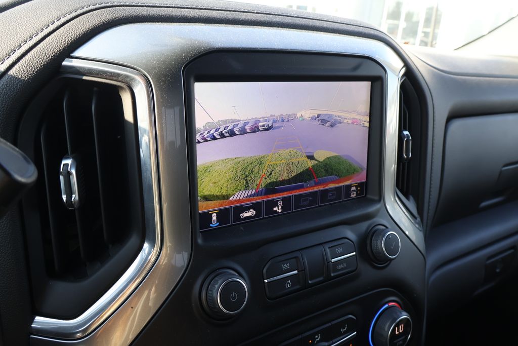 Thumbnail: 2023 Chevrolet Silverado 2500 - 25