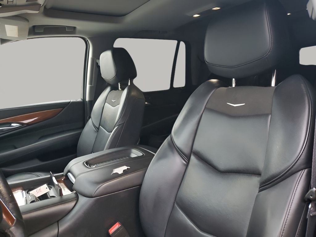 Used Car 2018 Cadillac Escalade  Luxury For Sale Under $30,000 In Austin, Texas