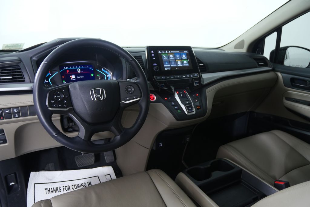 Thumbnail: 2023 Honda Odyssey - 23