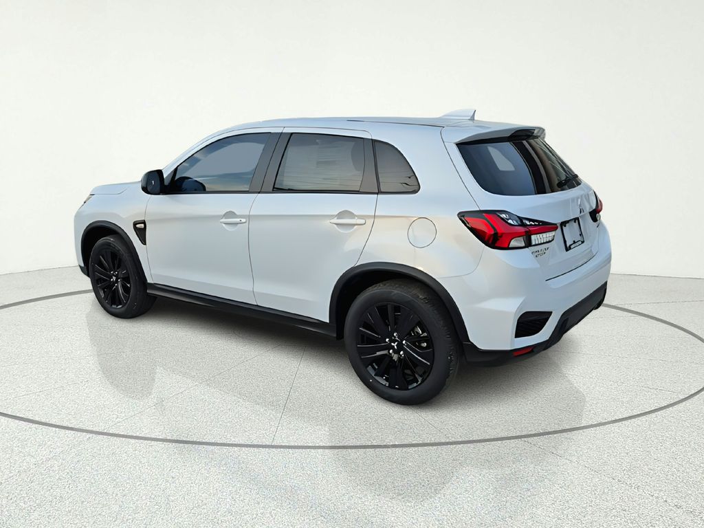2026 Mitsubishi Outlander Sport 2.0 LE - 3