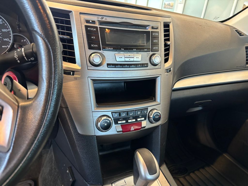 2014 Subaru Legacy 2.5i