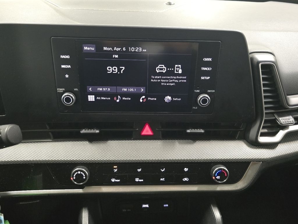 Used 2024 White Kia LX image 25