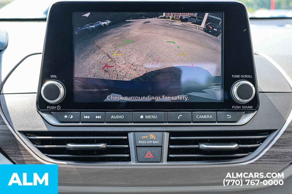 Used 2024 Gray Nissan 2.5 SV image 34