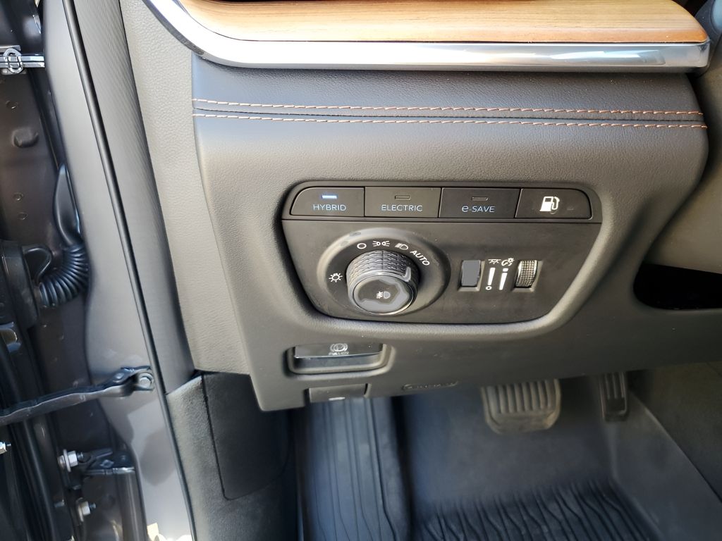 Used Car 2024 Jeep Grand Cherokee  Summit Reserve 4xe For Sale Under $50,000 In Austin, Texas