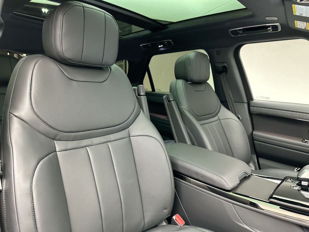2025 Land Rover Range Rover Sport Dynamic 5