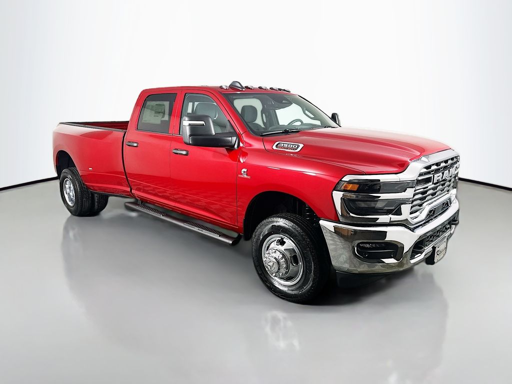 2026 RAM 3500 Tradesman Crew Cab LB DRW 4WD